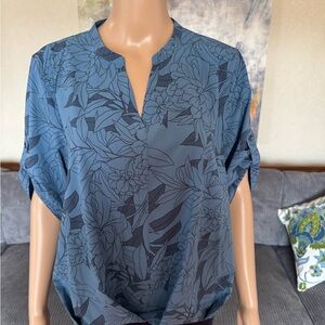 Royal Robbins Slate Blue Floral Top